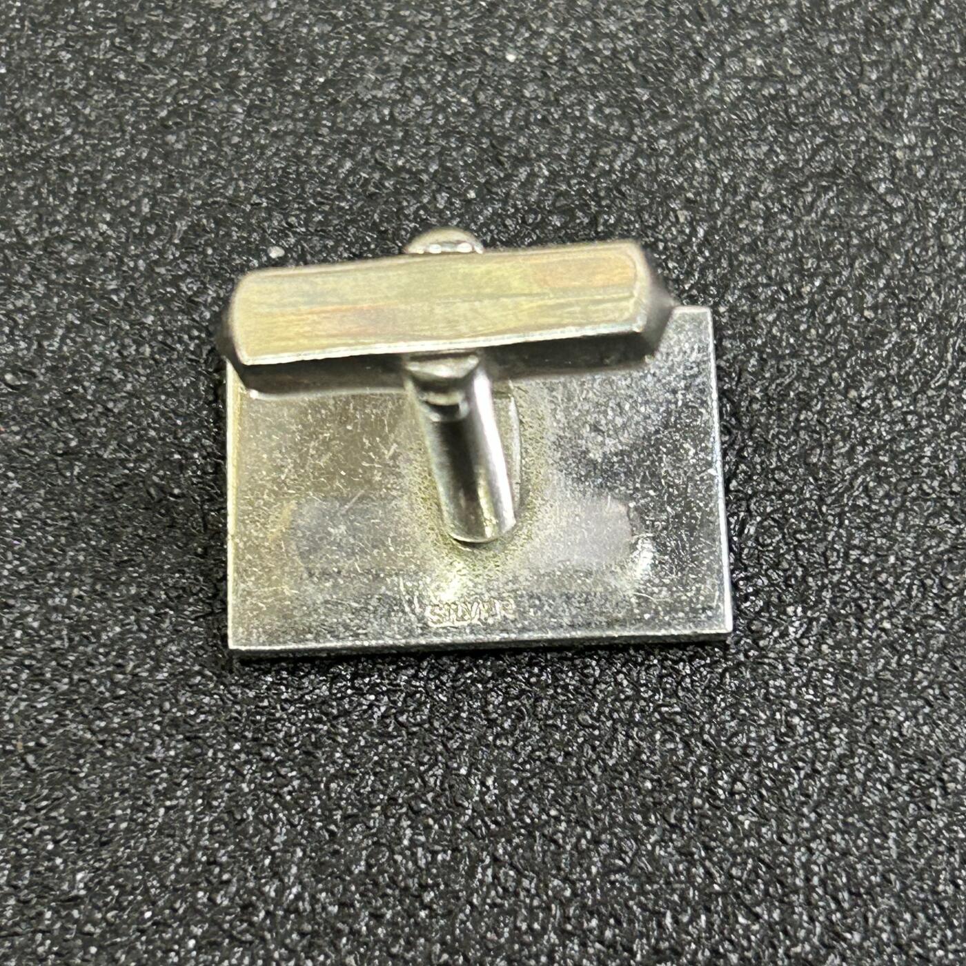 西秦中古拍卖第八十一期  海外回流纯银袖扣 有银标 重5.6克