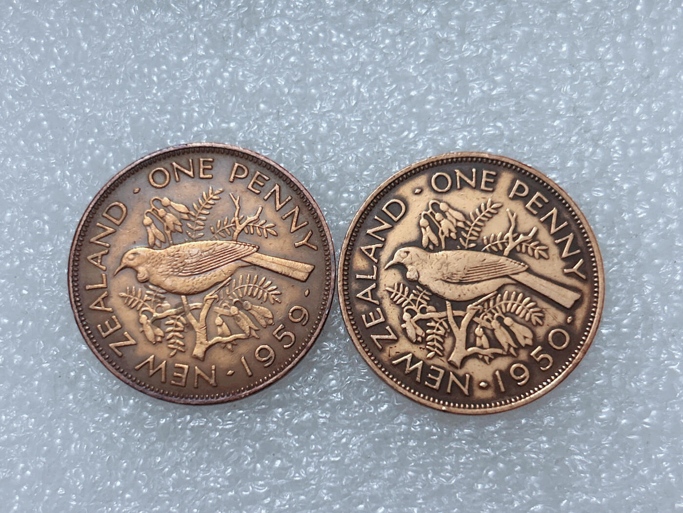 第一海外回流一元起拍收藏 散集专场  第305期 新西兰1便士铜币2枚 两个头像