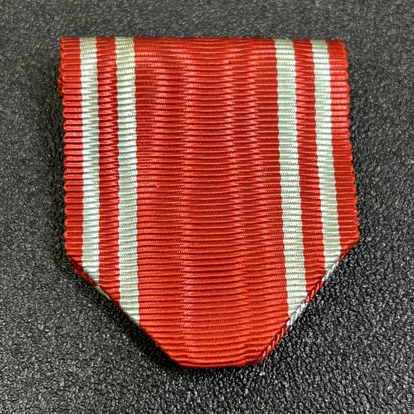 西秦中古拍卖第八十一期  日本红十字奖章绶带