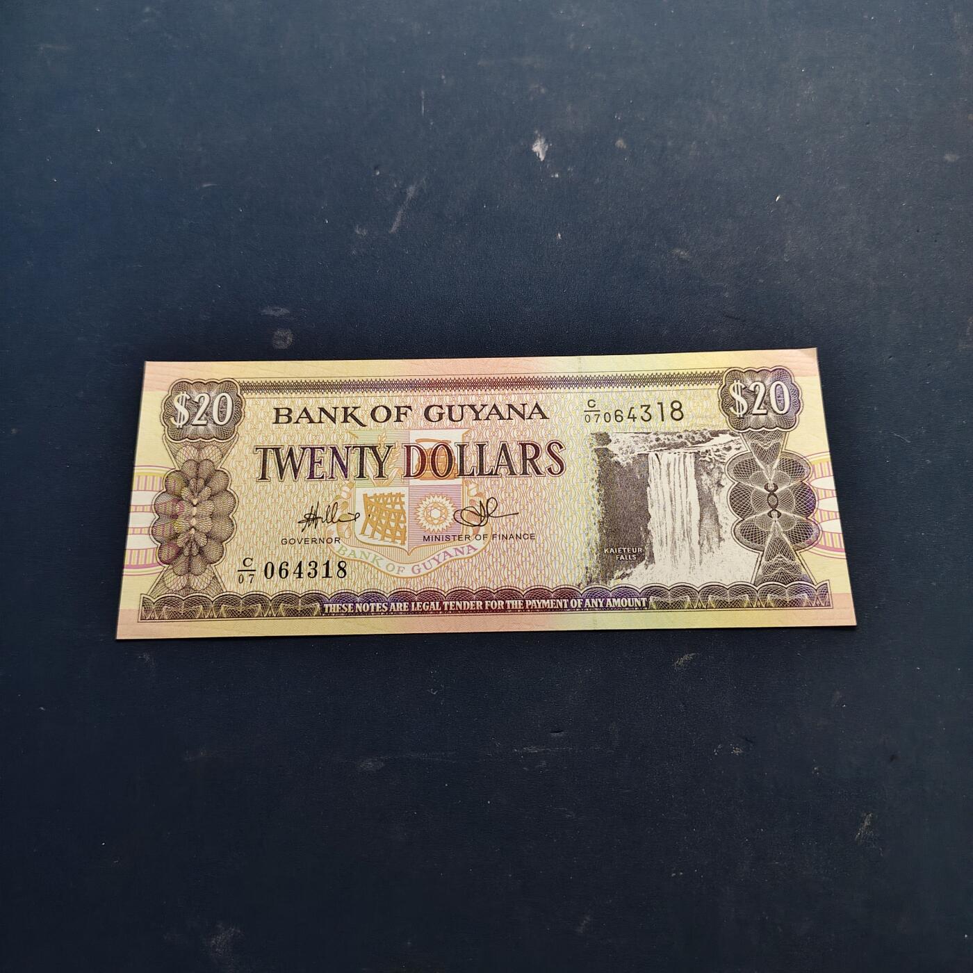 【全场包邮】纯粹捡漏拍514场 【纸钞】圭亚那20元近全新纸钞一枚