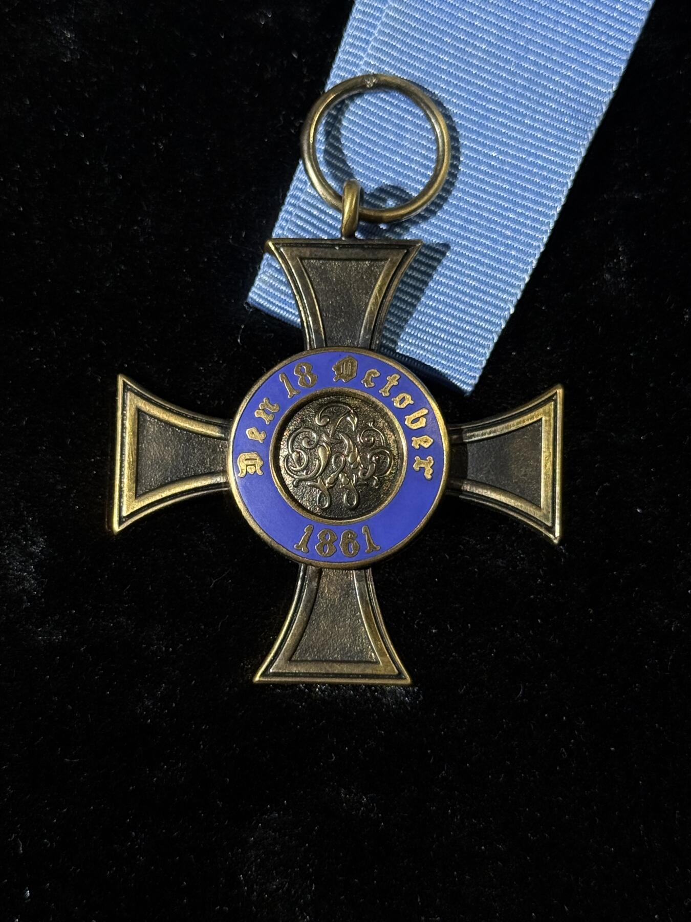 戎马世界章牌大赏，第112期 普鲁士皇冠勋章，铜制复刻