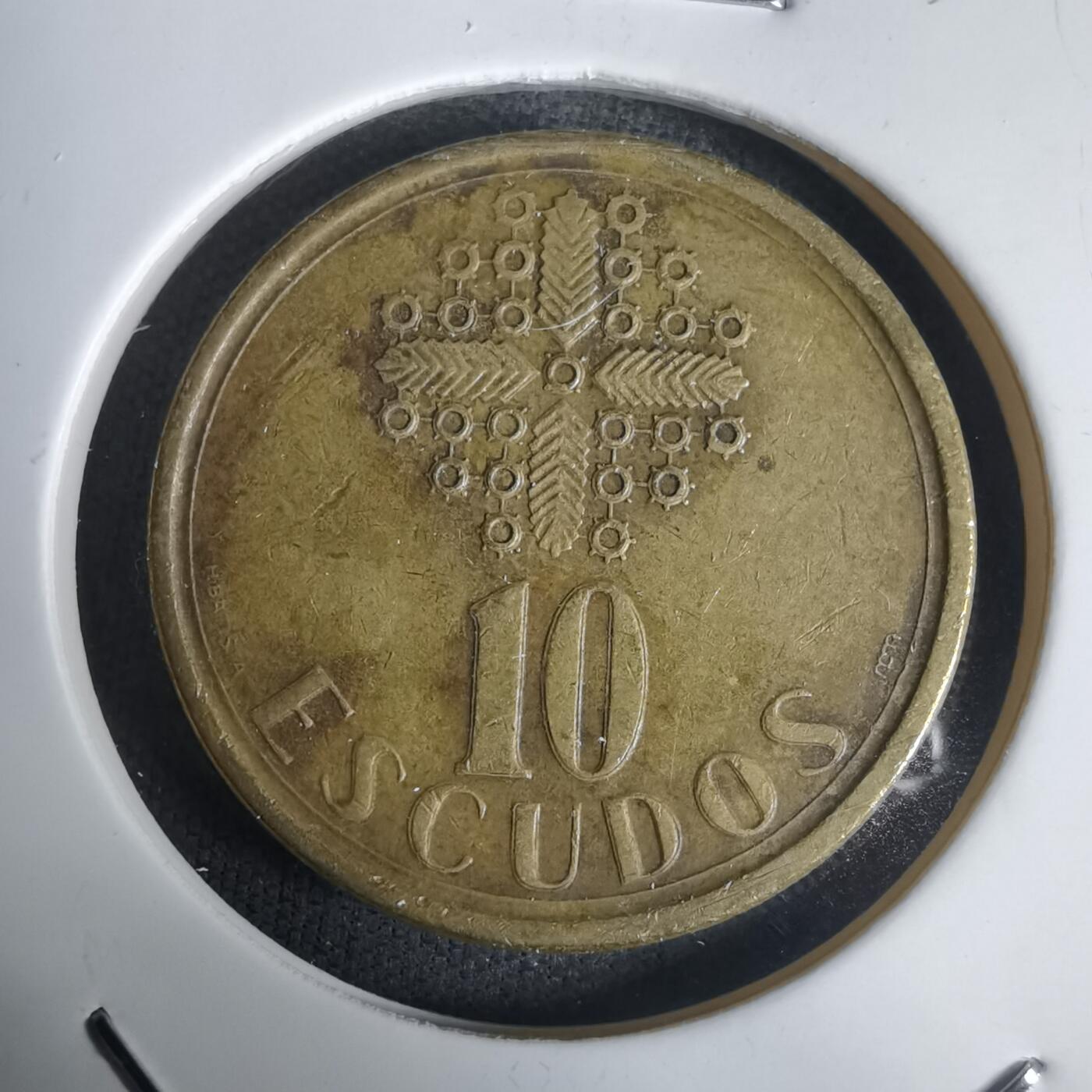 沼泽如烟--第1030场 葡萄牙1988年10埃斯库多