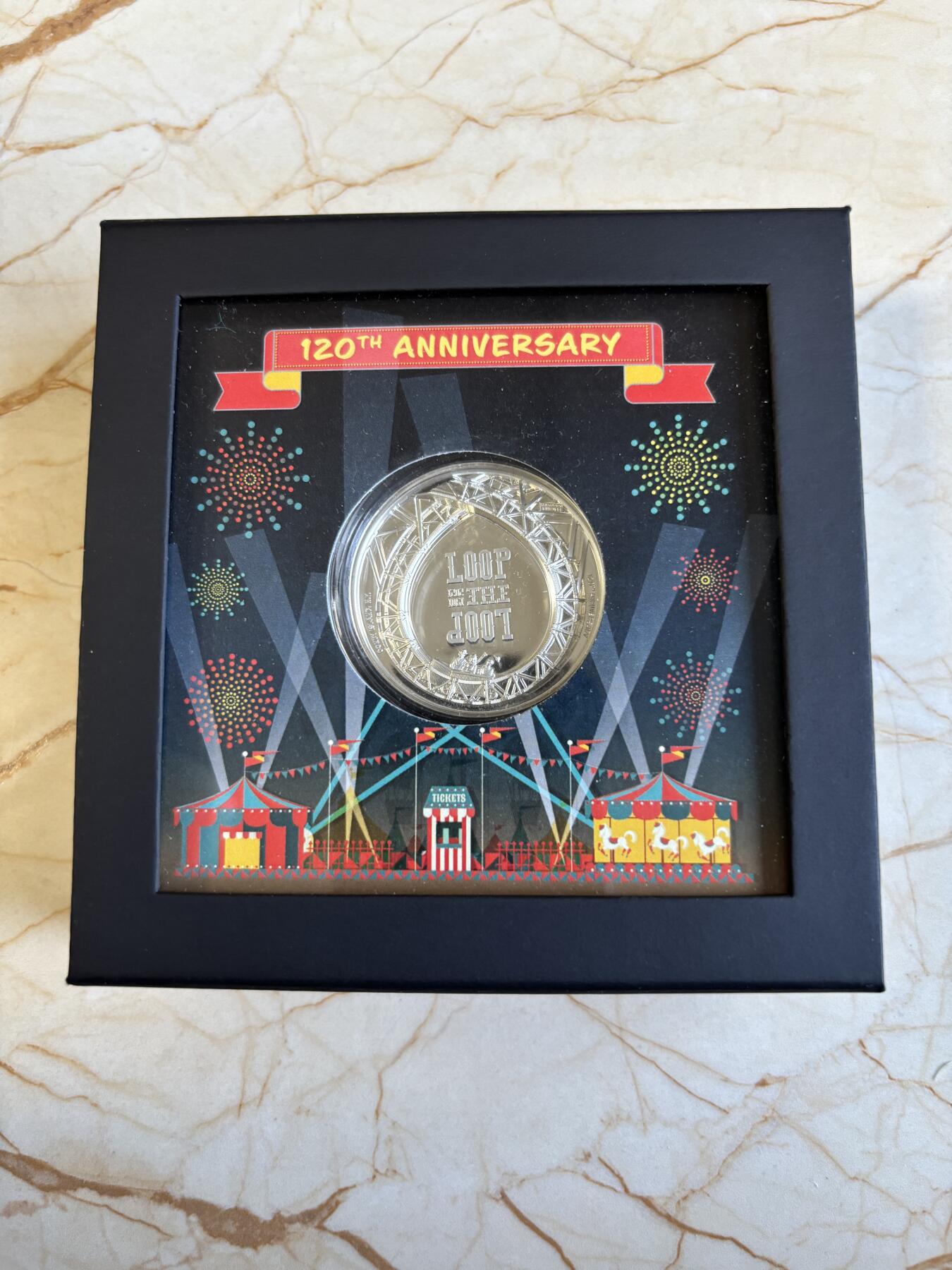 第195期拍卖 库克2021年摩天轮双面高浮雕1盎司纪念银币，999银，发行1901枚，有小丝