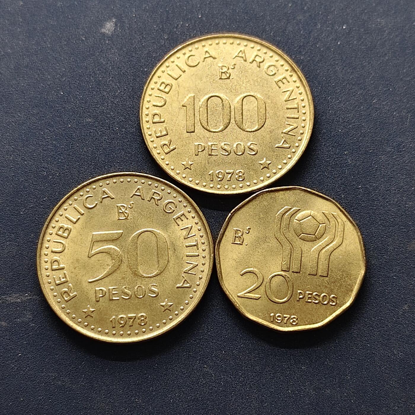 【全场包邮】纯粹捡漏拍514场 阿根廷1978年纪念币3枚一组-圣马丁诞生200周年+世界杯