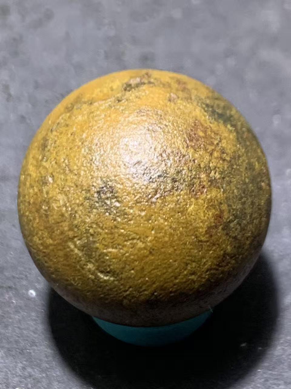 精美亚光风化纹战国红玛瑙手工雕刻道字2.0单珠一颗！