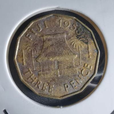 沼泽如烟--第1032场 - 斐济1958年3便士