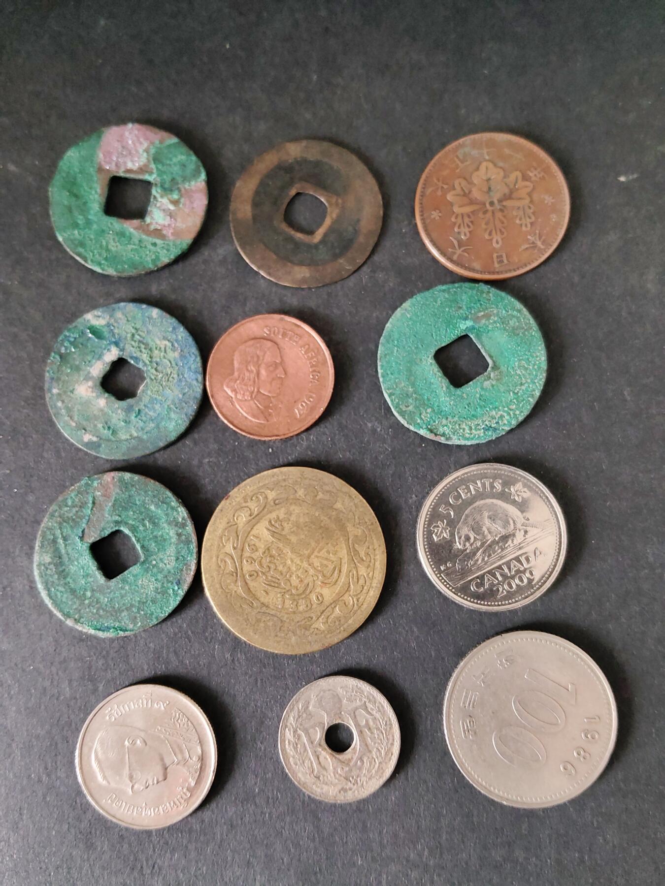 猩哥外币小铺➨【第225场】 硬币12个