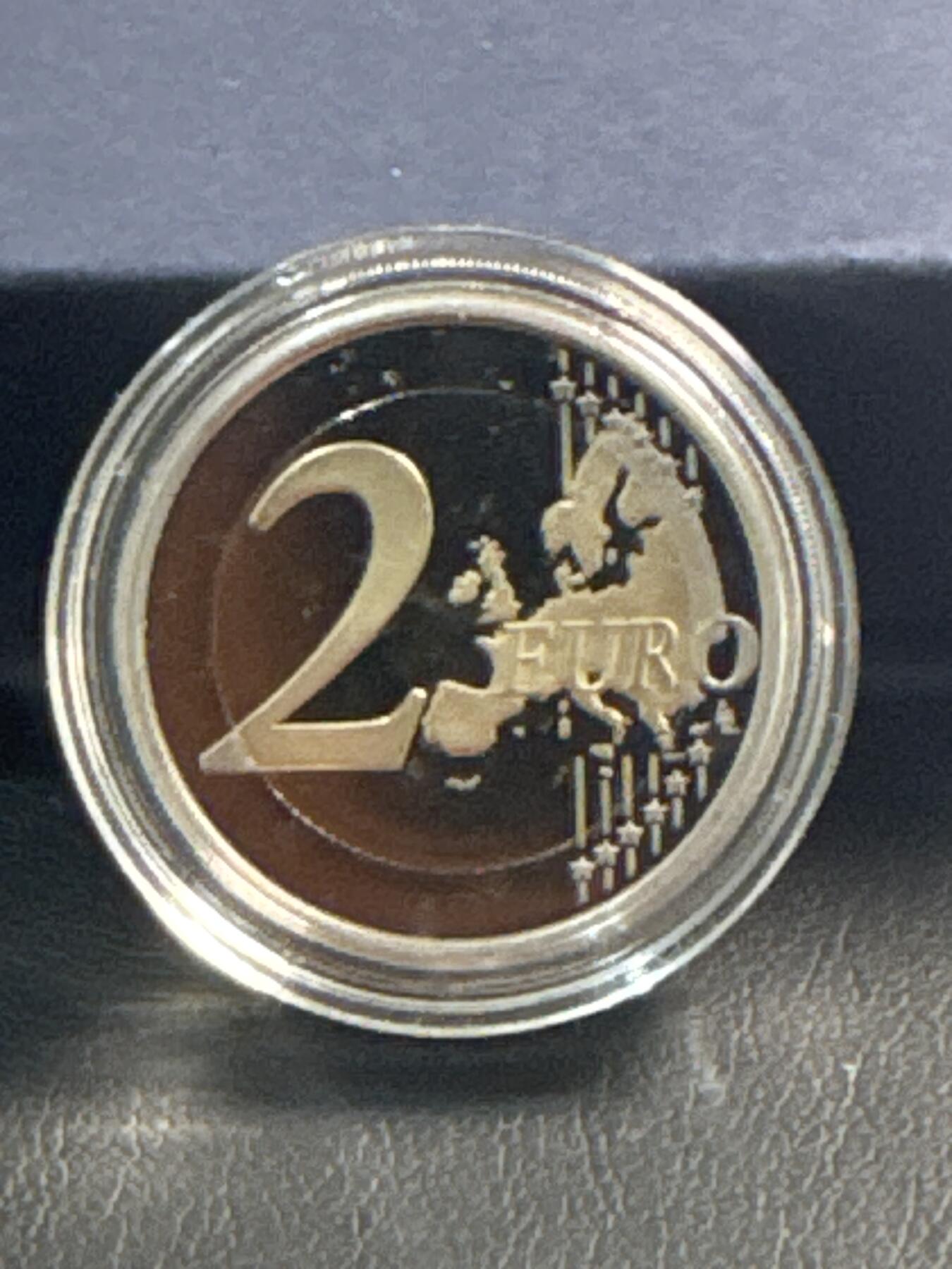 ❤️【币观天下】❤️ 第346期钱币拍卖场- 2026.3.27周五晚上6点半场 长期征集拍品  意大利2025年 韦斯普奇号环球航行 2欧元精制纪念币 盒证齐全