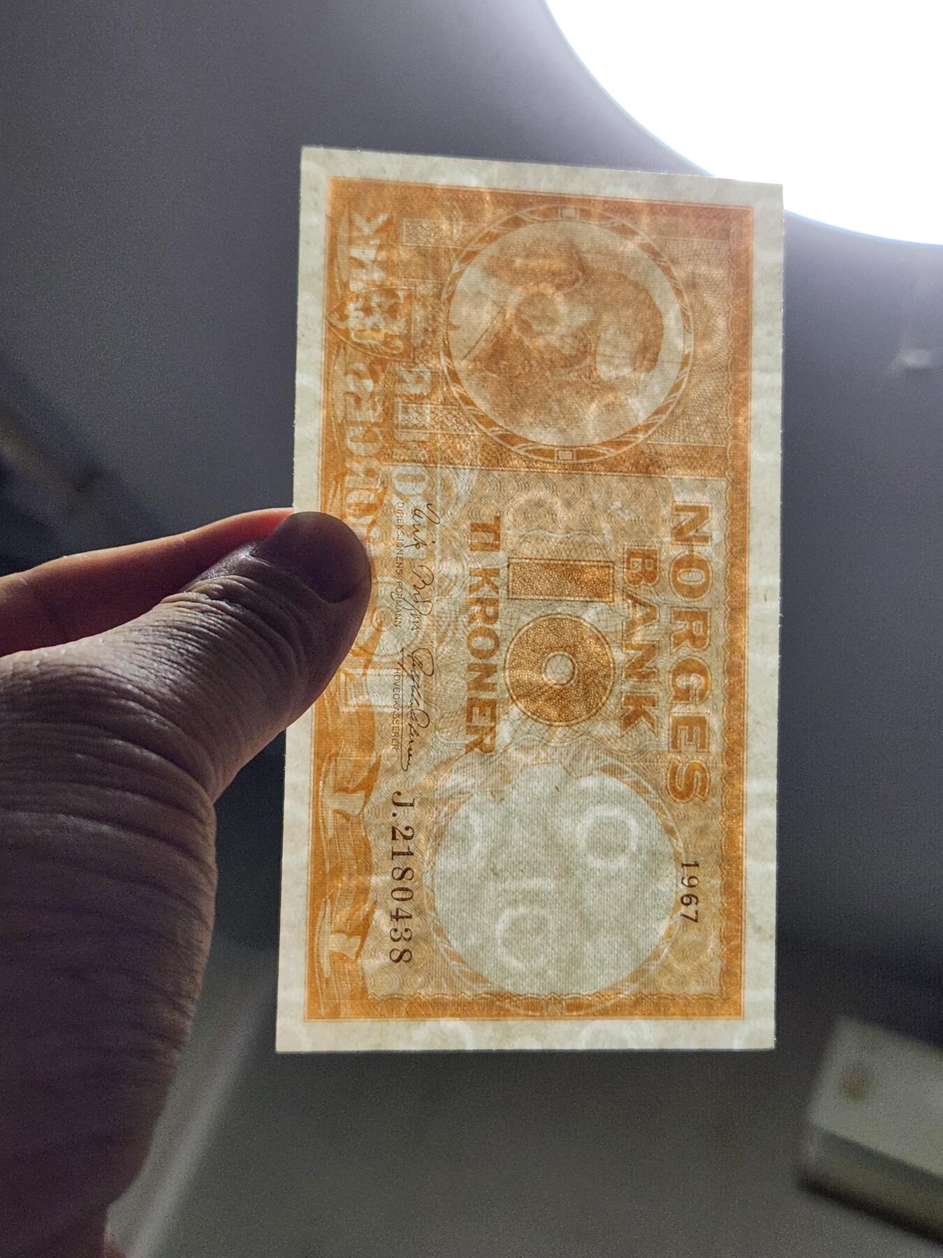 3月25号晚上8点 外国纸币自动截拍第45场