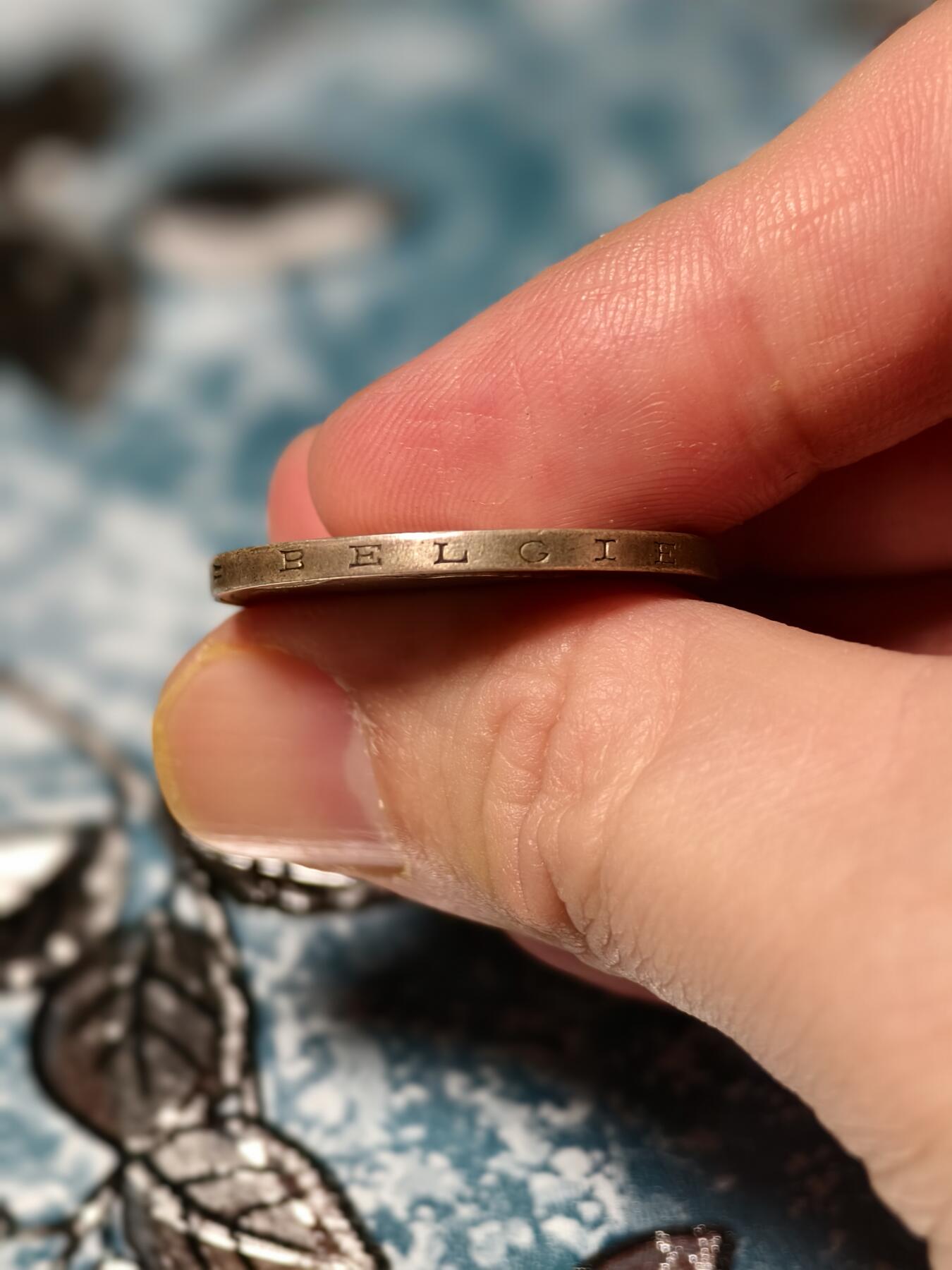 抚柳草堂-第十九期章牌钱币  奖章勋章限时免佣 满百包邮 放漏专场 1934比利时王国阿尔贝一世20法郎银币 重10.9g 美品带底光