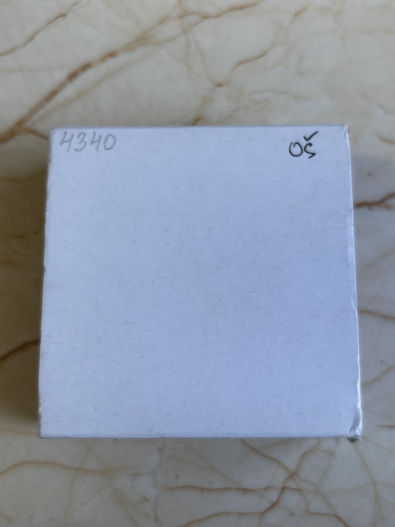 第194期拍卖 哈萨克斯坦2021年生命之树1oz银镶金纪念银币 0.03g金，发行7777枚