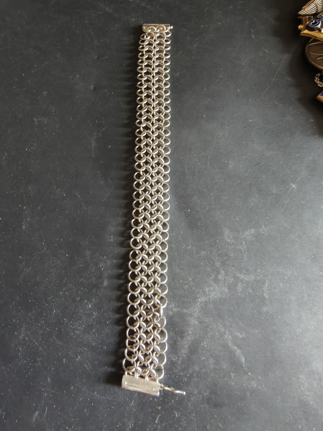 老王徽章第189期 法国链子