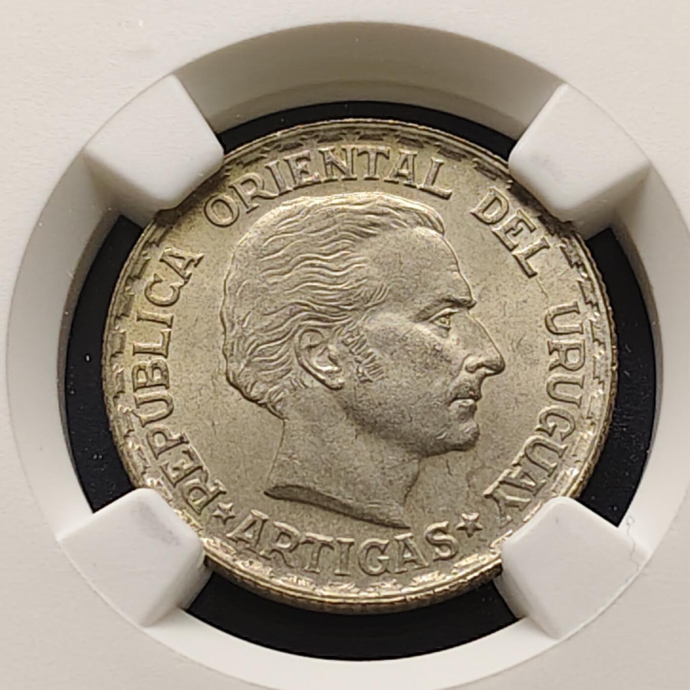 【全场包邮】纯粹捡漏拍515场 乌拉圭1943年50分银币【24毫米7克72%】-NGC MS64