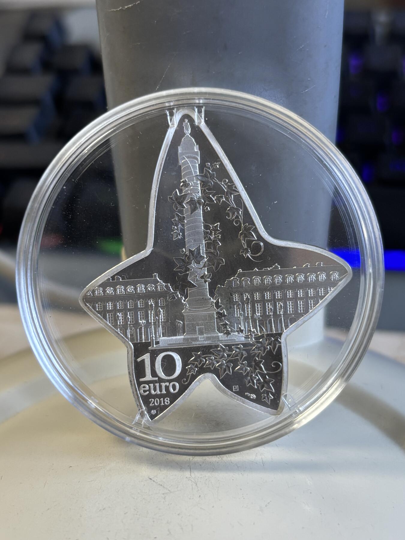 第194期拍卖 法国2008年宝诗龙 法兰西瑰宝 22.2g纪念银币， 900银 ，发行5000枚