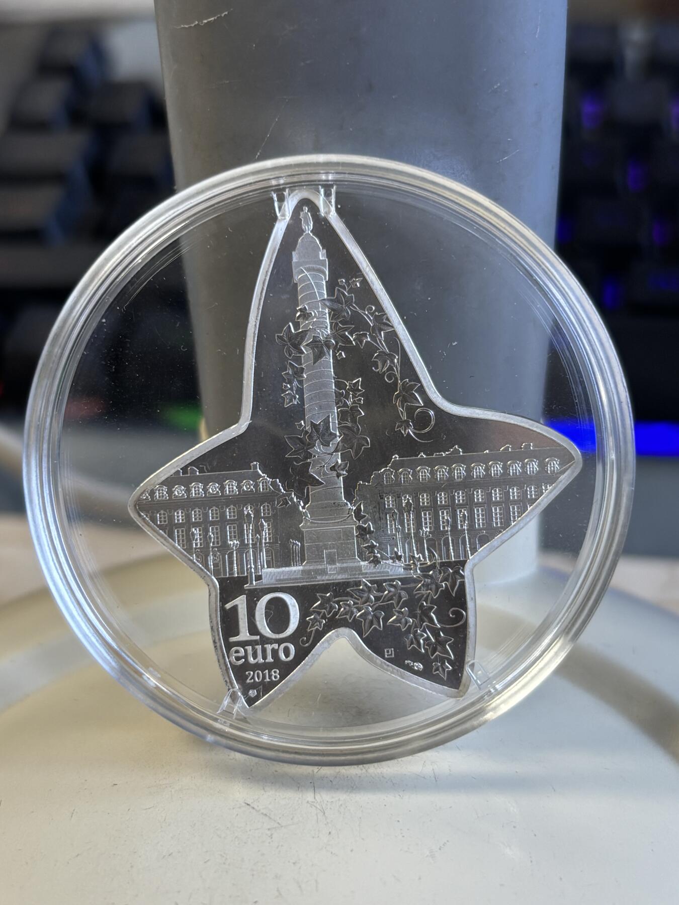 第194期拍卖 法国2008年宝诗龙 法兰西瑰宝 22.2g纪念银币， 900银 ，发行5000枚