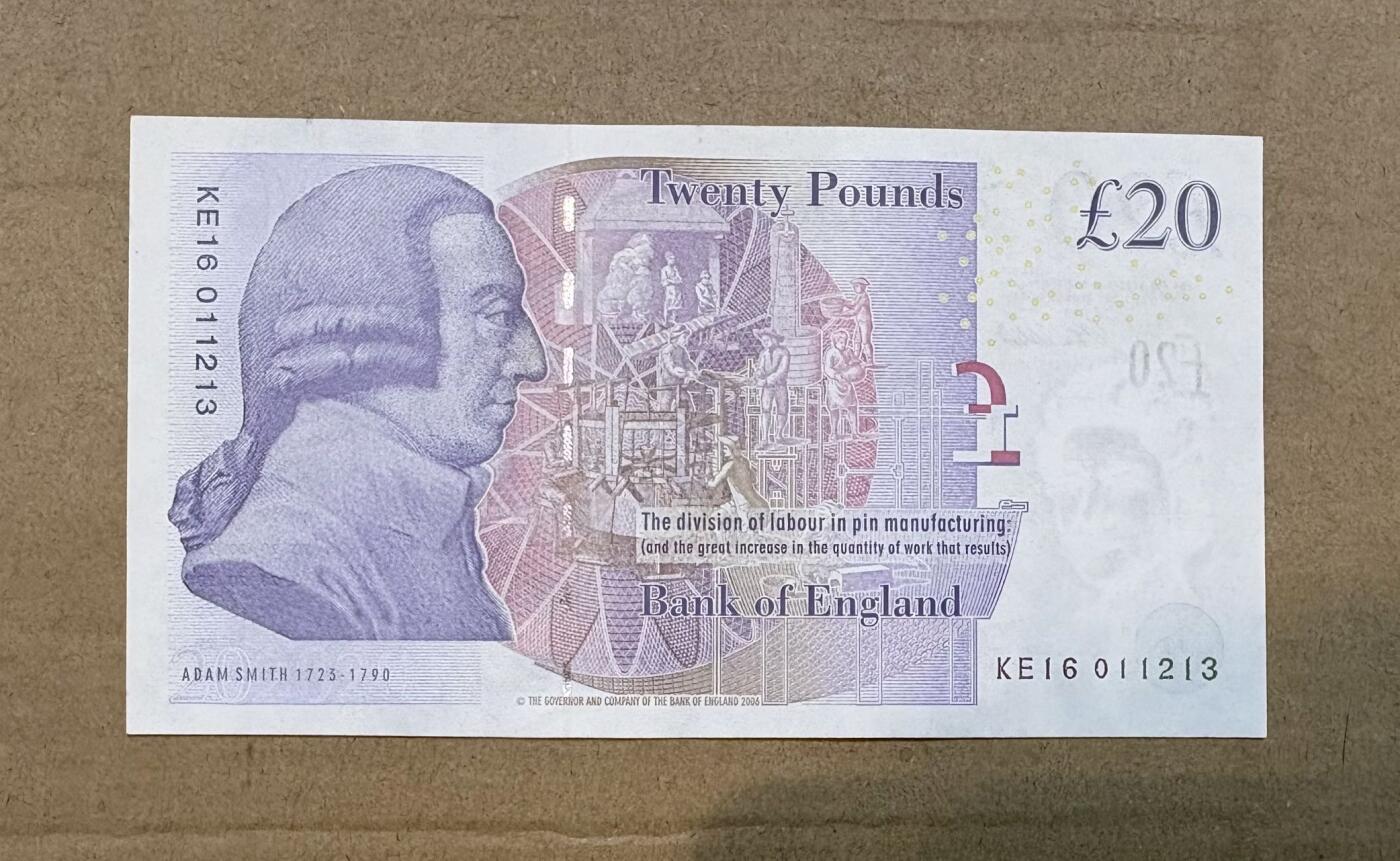 【礼羽收藏】🌏世界钱币拍卖第130期 英国F序列20镑 品相基本全新