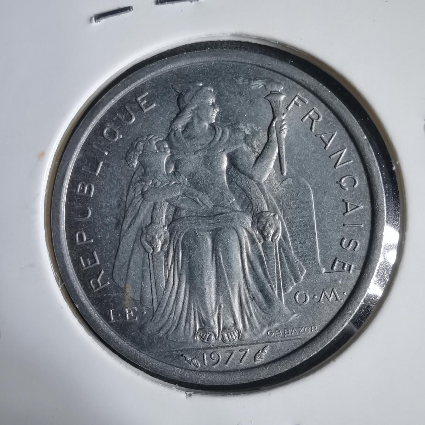 沼泽如烟--第1031场 法属新喀里多尼亚1977年2法郎