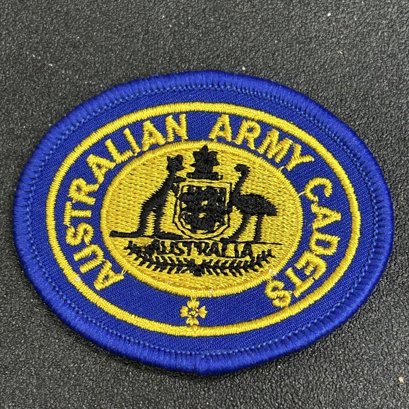 西秦中古拍卖第八十一期  澳大利亚 澳军早期臂章