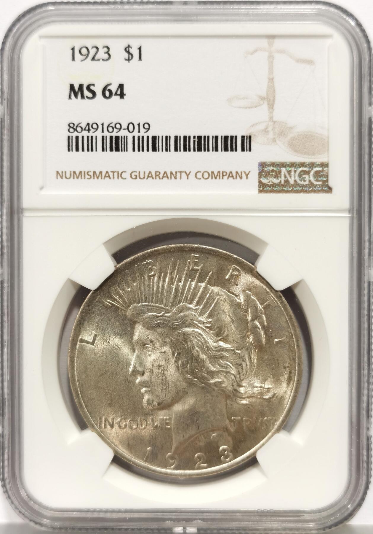 博洋堂“芳菲春韵”3月精品大拍专场暨第166期（全场包邮） NGC MS64 美国1923年和平银币，卷拆原光好品，银光闪烁，状态极佳。