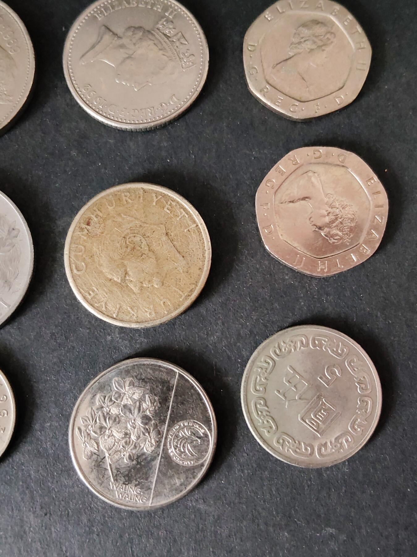 猩哥外币小铺➨【第225场】 硬币9个