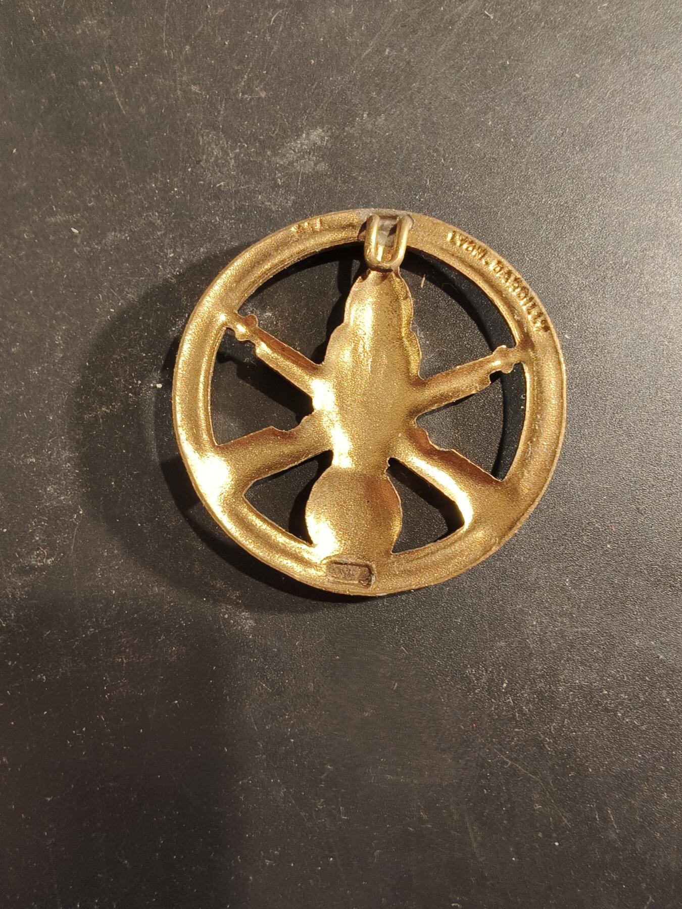 老王徽章第189期 法国步兵贝雷帽徽   金色