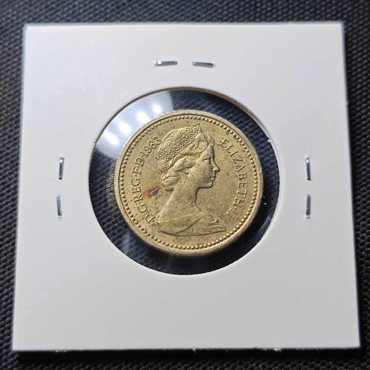 KK钱币收藏小铺  第406期 2月预留时间 周末发货  英国1镑