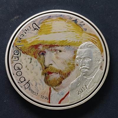 【全场包邮】纯粹捡漏拍515场 - 【稀少】加蓬2017年1000法郎文森特·梵·高杰作系列《1887年戴草帽的自画像》50毫米50克精制镀银纪念币-量2500