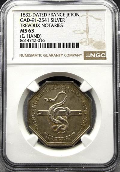 「木头集藏」“春启藏心”——章牌精品专场 - BARRE F.～法国特雷武公证人八角银章，MS 63 ，直径：32 mm，正面拉丁语：HINC NOBIS CLARESCERE FAS EST，译为：由此，我们得以明晰事理；背面NOTAIRES DE L'ARRONDISSEMENT DE TREVOUX，译为：特鲁瓦区公证人协会；绶带铭文FIDES IN PACTIS：诚信于契约，品相不错。