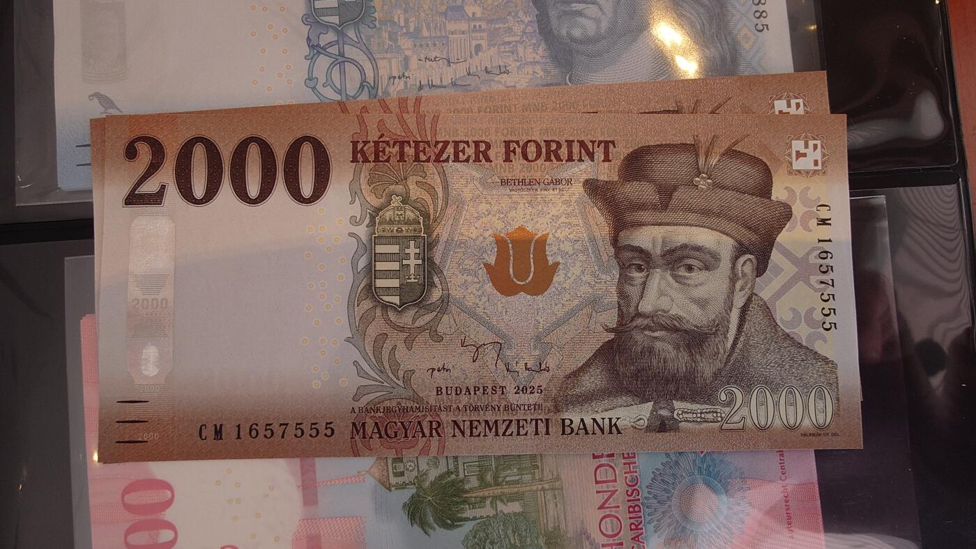 世界钱币～微拍第241期暨2026年第22期  部分新货（群里挑剩）陆续上架