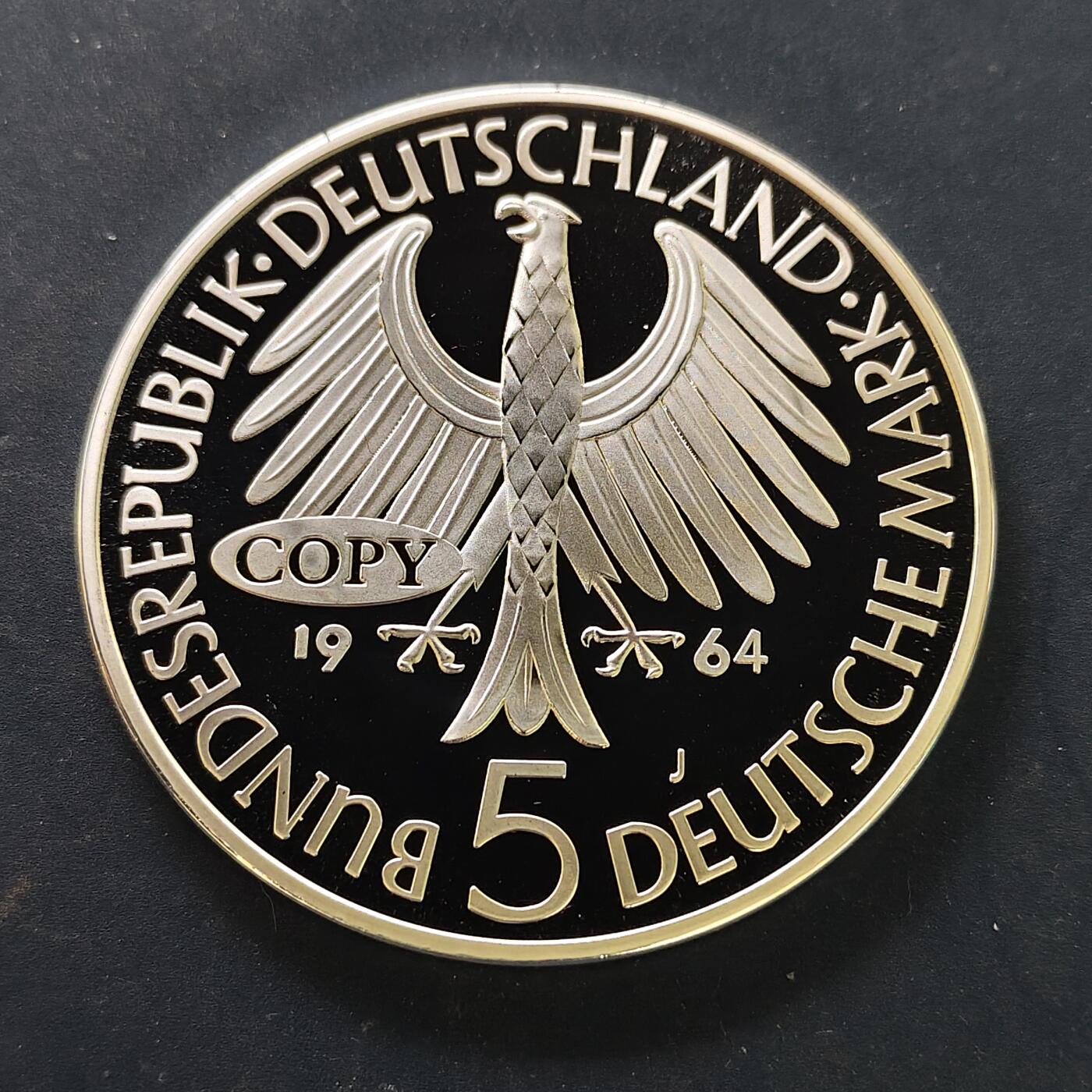 【全场包邮】纯粹捡漏拍515场 【纪念章】德国1964年5马克哲学家戈特利布·费希特逝世130周年纪念币70毫米112克超大型精制复刻版纪念章