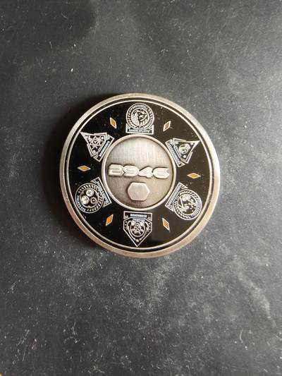 老王徽章第189期 - 美国海军陆战队纪念章     直径41mm    重量33.5g