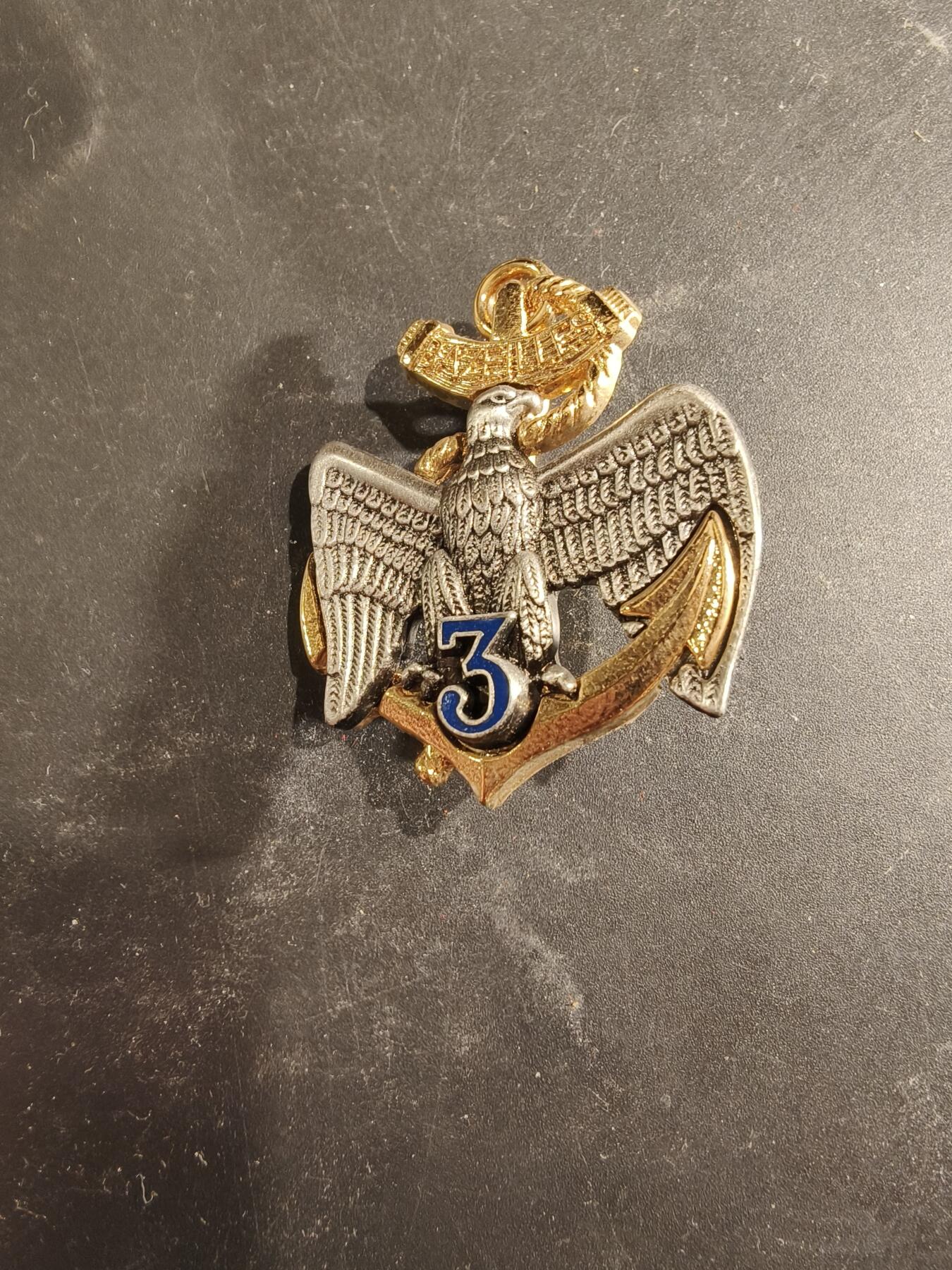 老王徽章第189期 法国海军陆战队第3步兵团证章