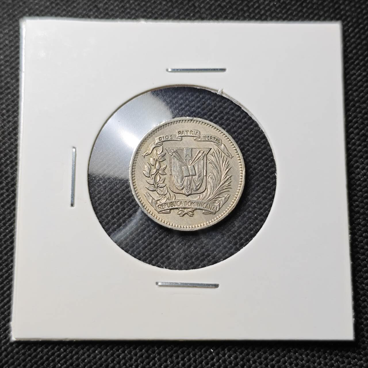 KK钱币收藏小铺  第407期 2月预留时间 周末发货  1967多米尼加10分