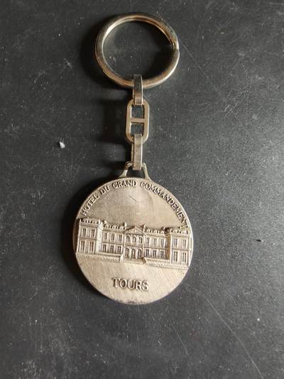 老王徽章第189期 - 法国陆军培训机构司令部钥匙扣