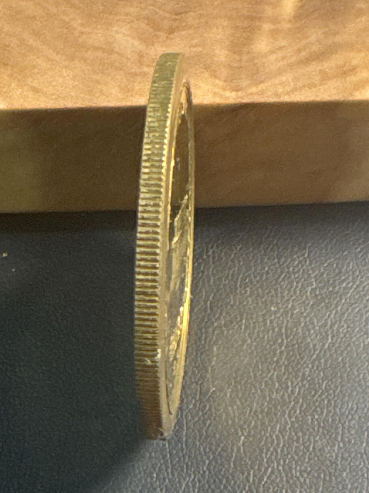 ❤️【币观天下】❤️ 第346期钱币拍卖场- 2026.3.27周五晚上6点半场 长期征集拍品  罕见铜章样品 毛主席黄铜纪念章，这是样品章，不是流通的品种，直径稍大