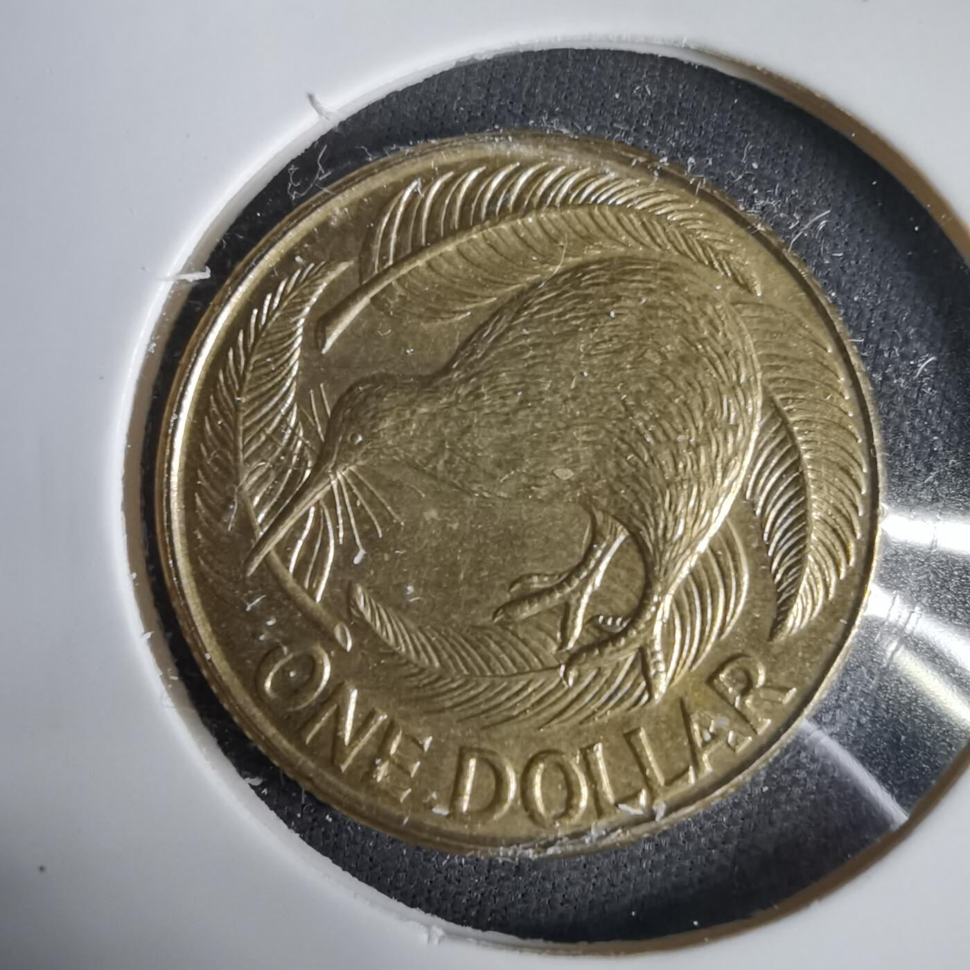 沼泽如烟--第1031场 新西兰1990年一元