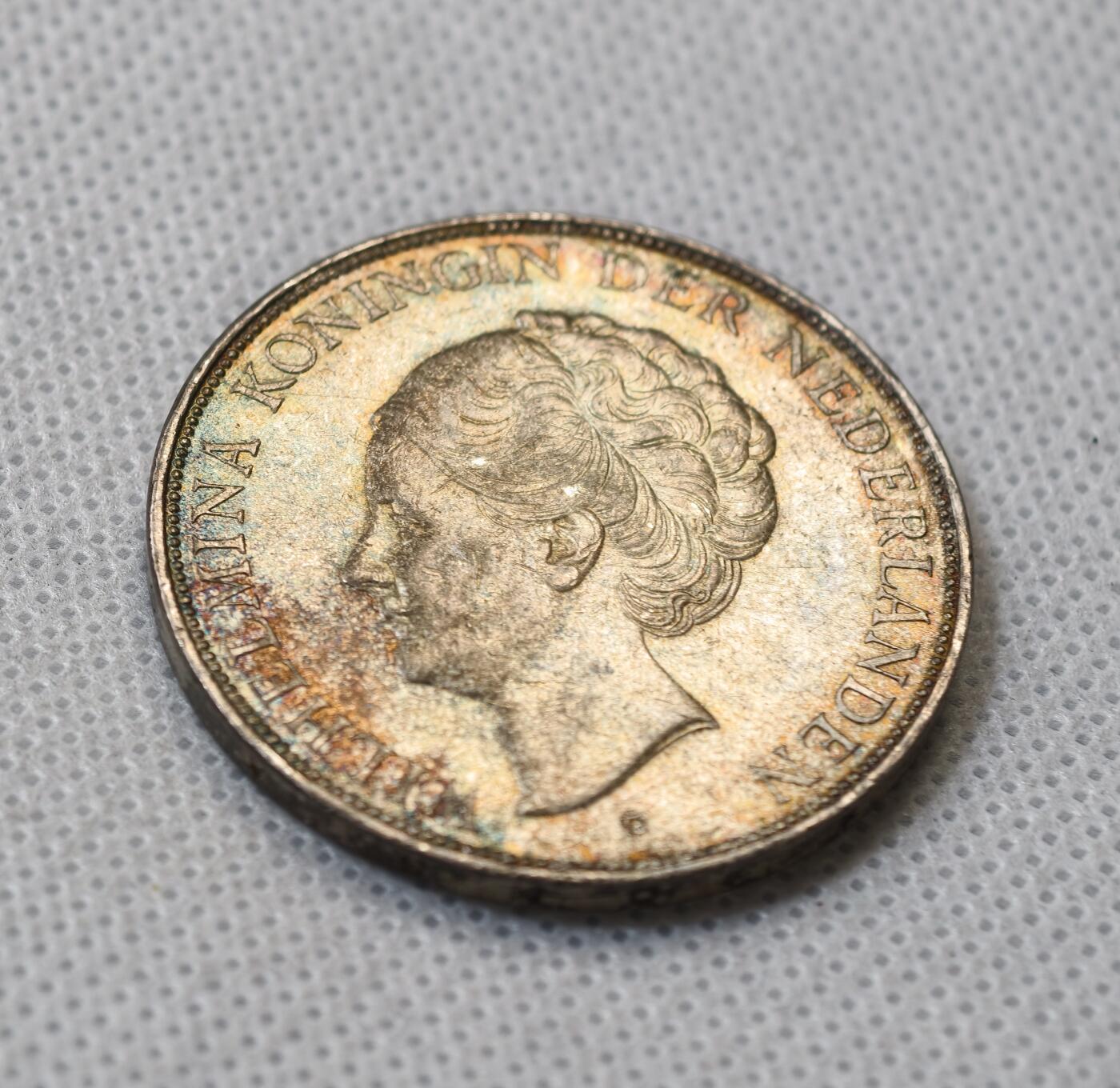 甄臻铺-世界币章拍卖（第56期），送拍享返佣金等优惠多多