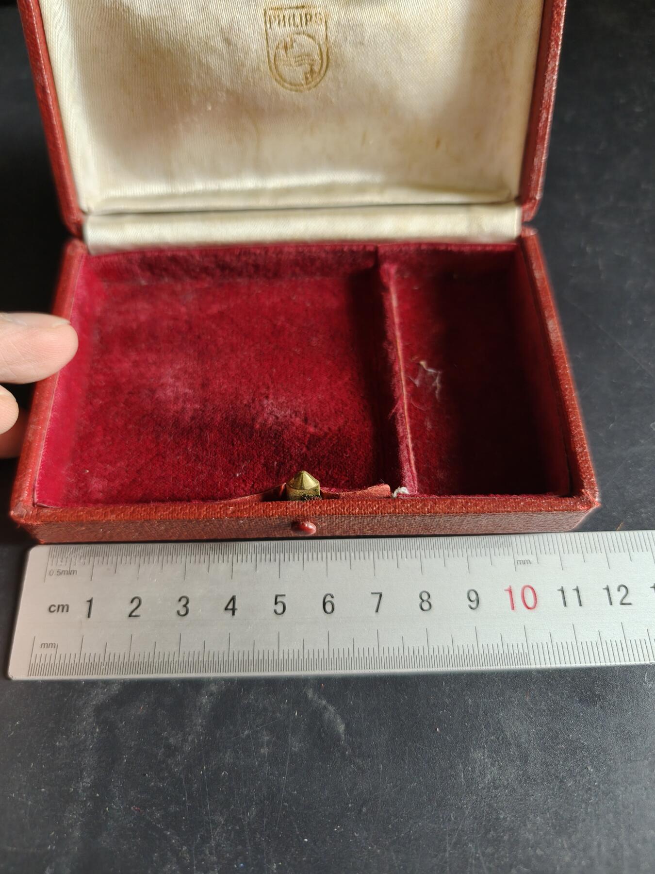 老王徽章第189期 法国珠宝盒