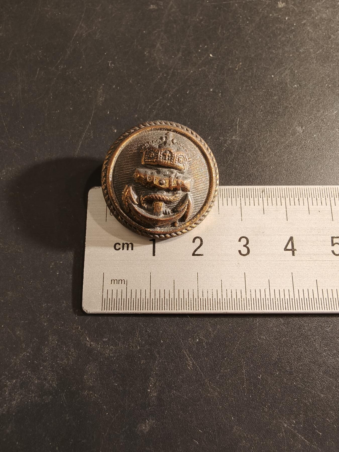 老王徽章第189期 一战德国海军铜扣     25mm