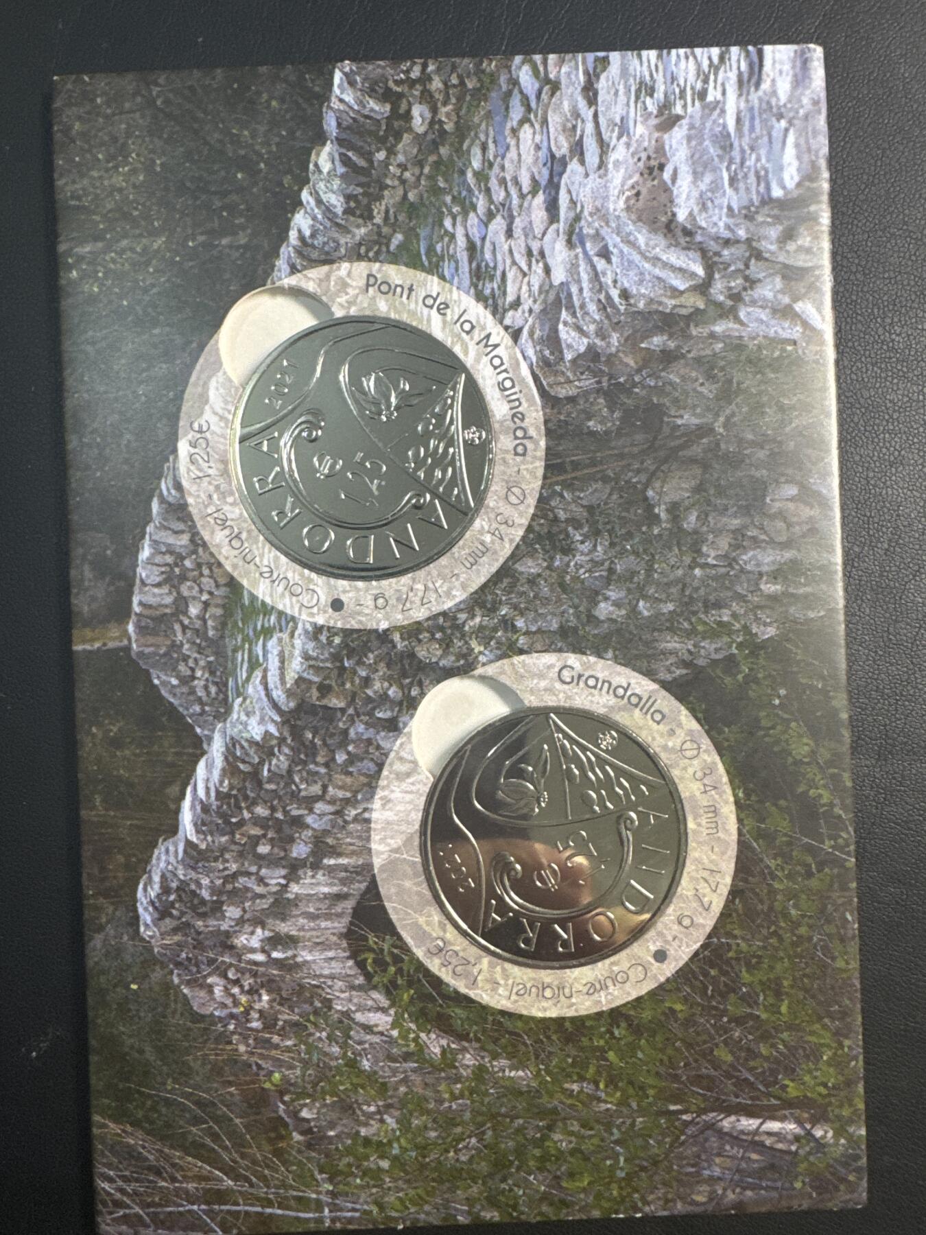 ❤️【币观天下】❤️ 第346期钱币拍卖场- 2026.3.27周五晚上6点半场 长期征集拍品  安道尔2021年 首枚1.25欧元纪念币 国花水仙及大桥2枚套装BU卡 发行量3000