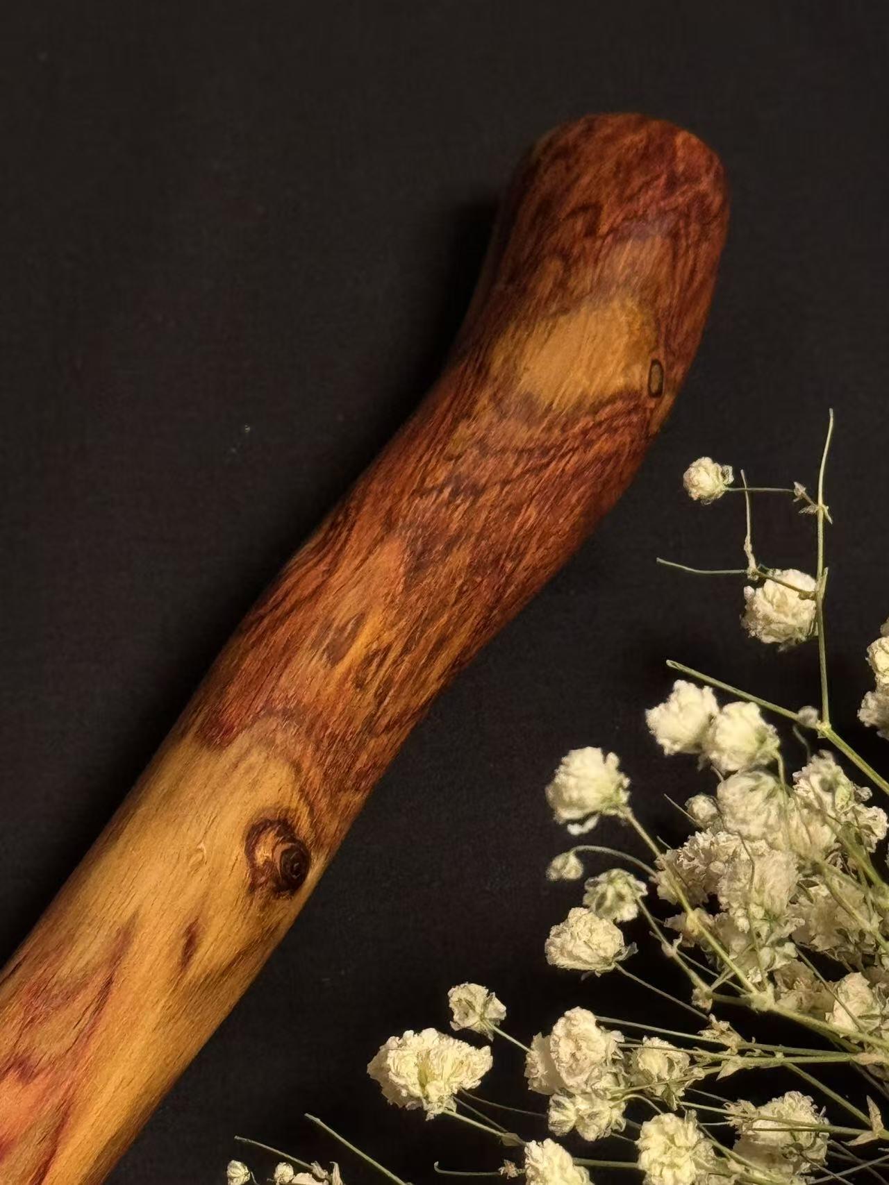 零元拍：NO.1海南黄花梨随形文玩把玩棍，尺寸约：50/2.5CM