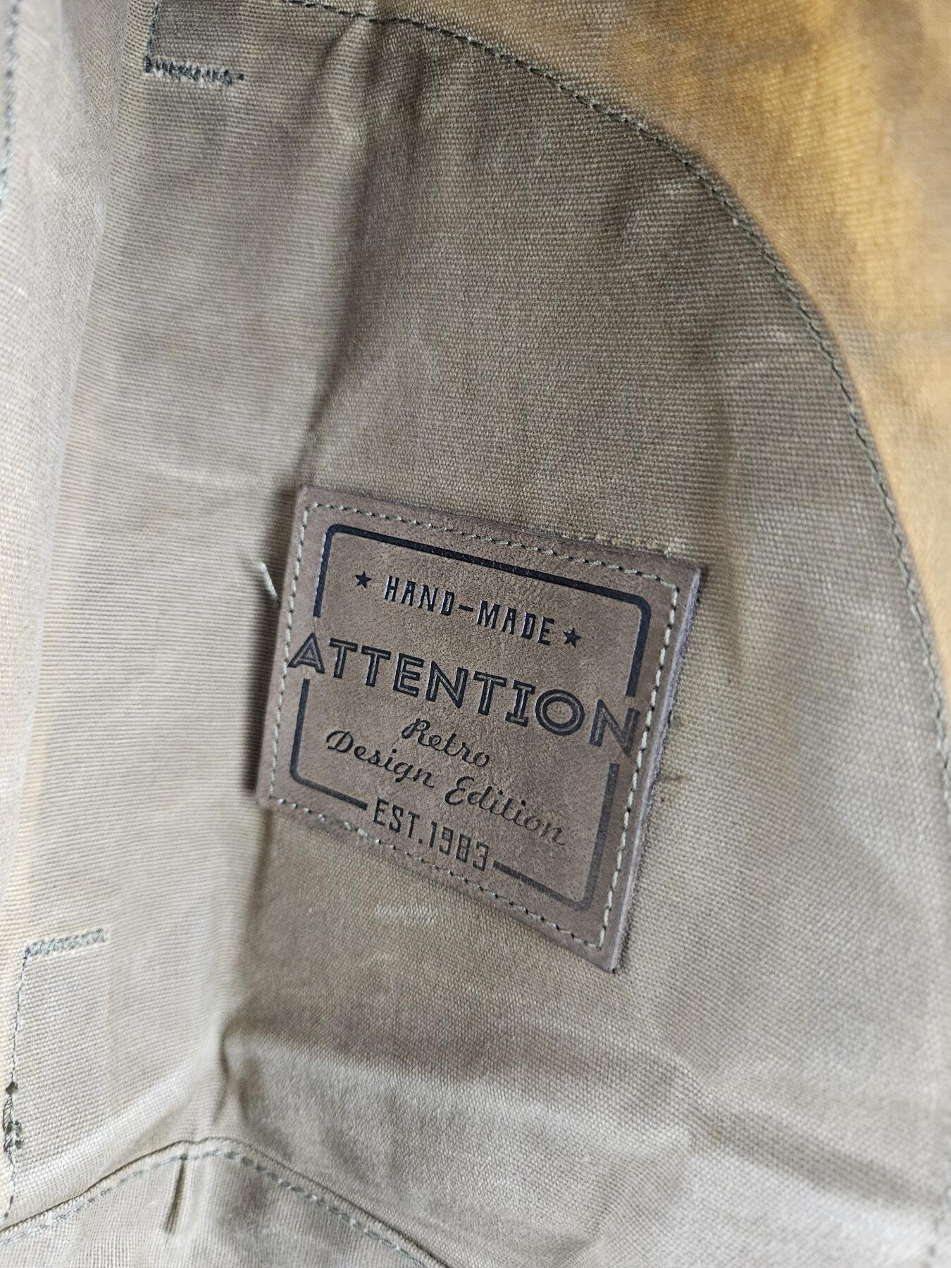 0元起拍勋章 第342期 咸鱼国勋章拍卖专场 3月29日（周日）下午6：00开始 古着油蜡夹克 胸围105 肩宽46 衣长64 袖长58