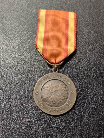 靖甫拍卖第七场 - 芬兰二级自由奖章