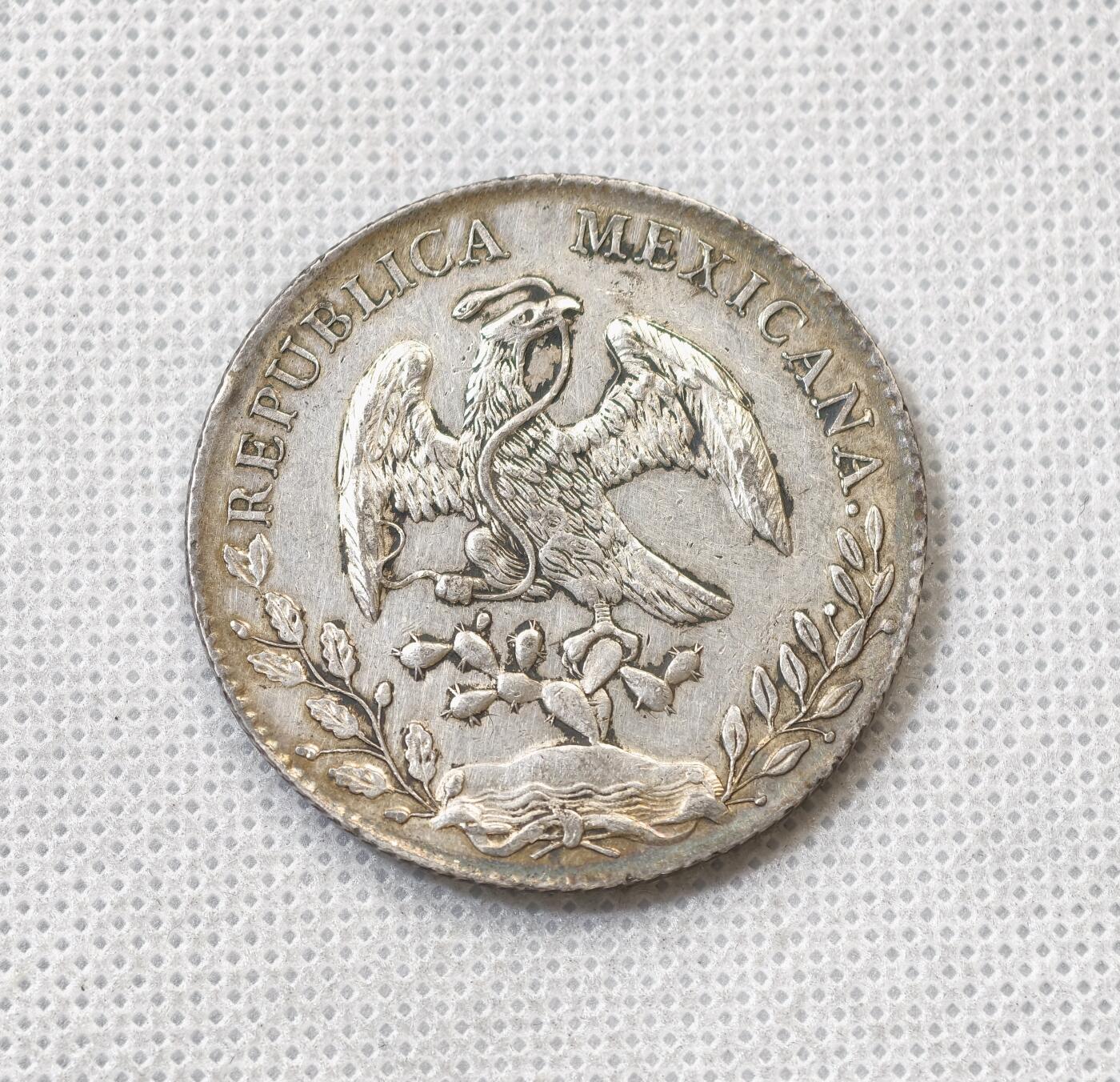 甄臻铺-世界币章拍卖（第56期），送拍享返佣金等优惠多多 墨西哥 1895年 MO-AM 鹰洋银币 高点状态很好 接近未流通品相 均匀且适中的彩色包浆