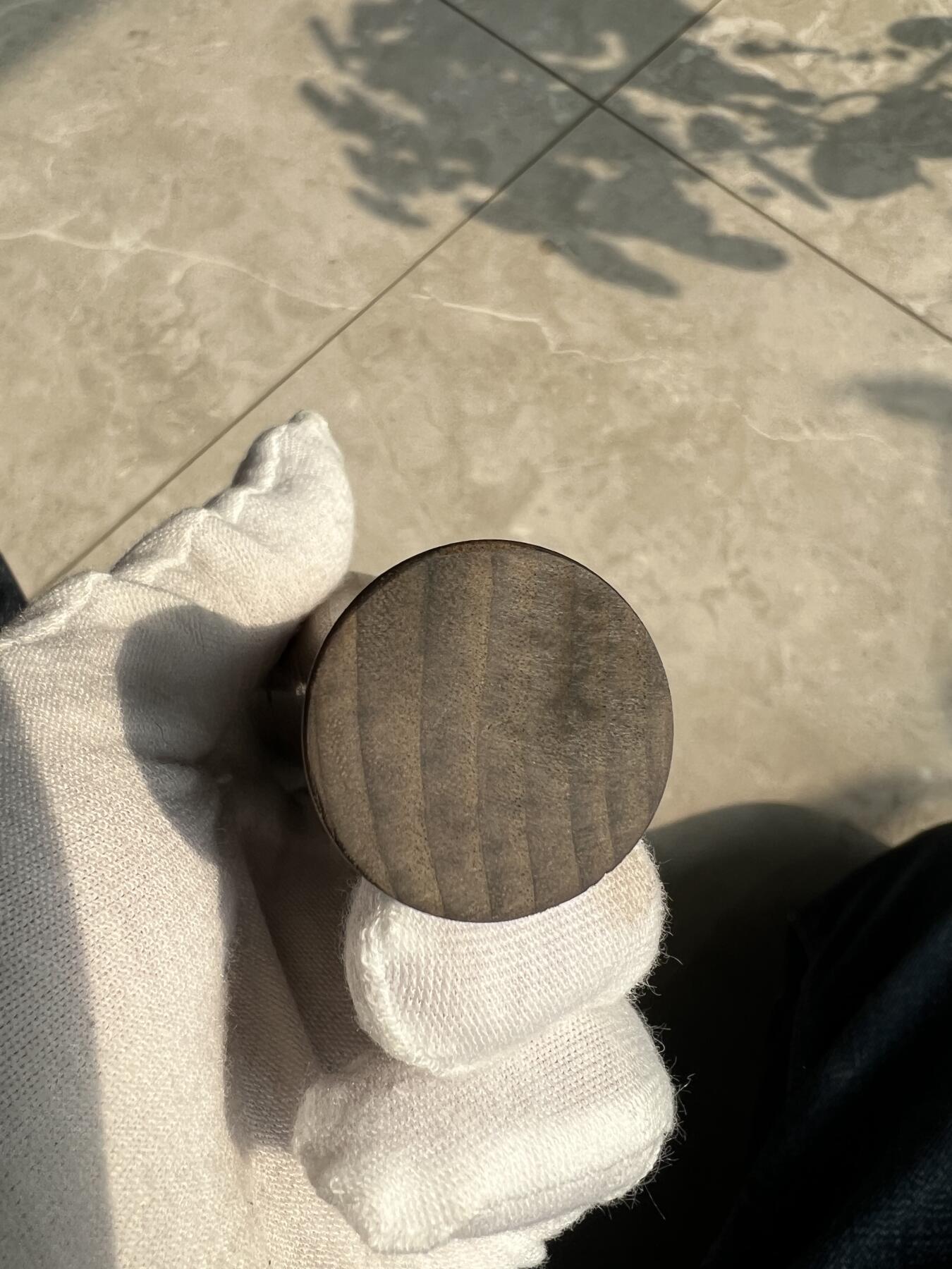 零元拍：金丝楠 精工 净瓶 雕件手把件绿阴沉，满手留香金丝流溢。94/29/24.6MM