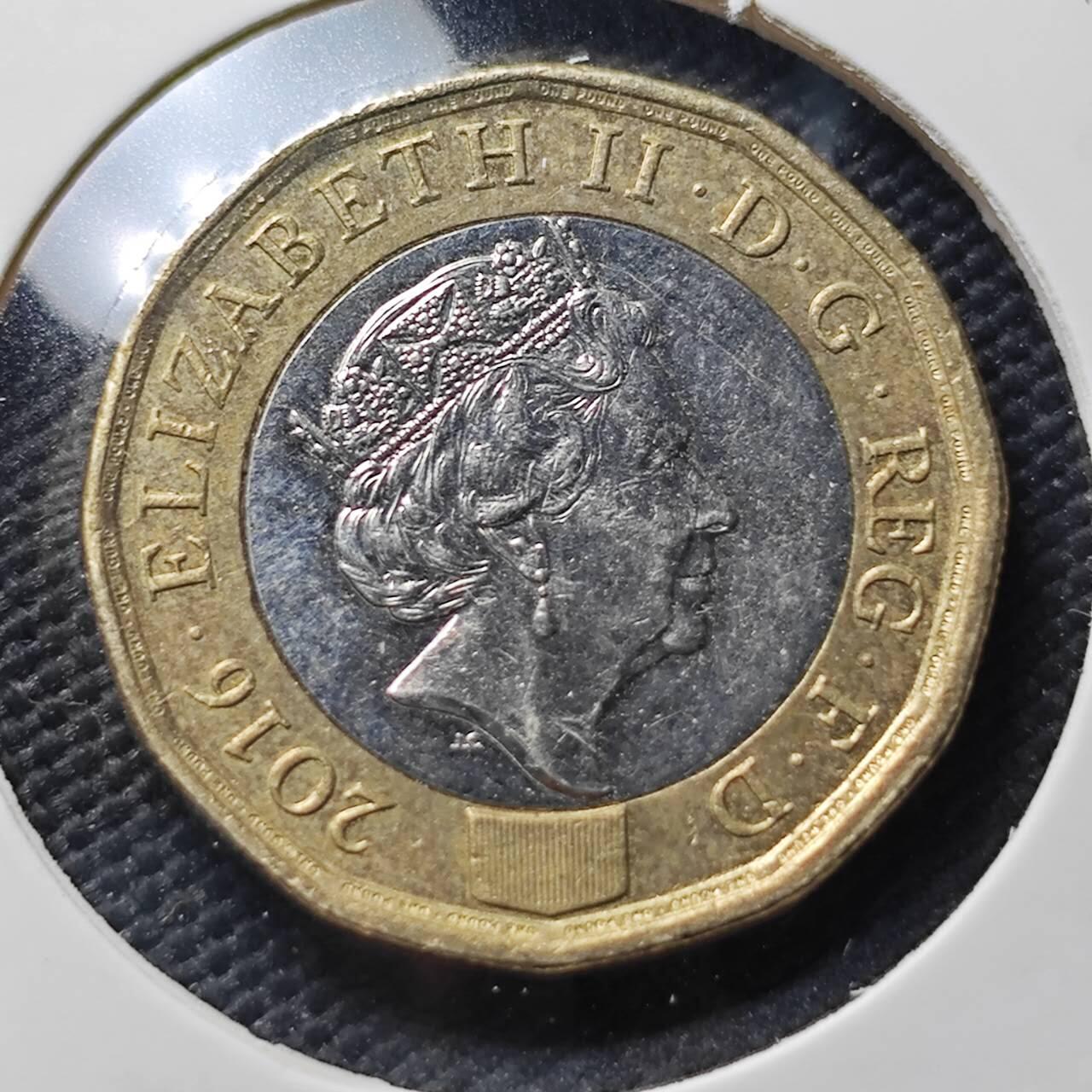 KK钱币收藏小铺  第406期 2月预留时间 周末发货  英国1镑双色币