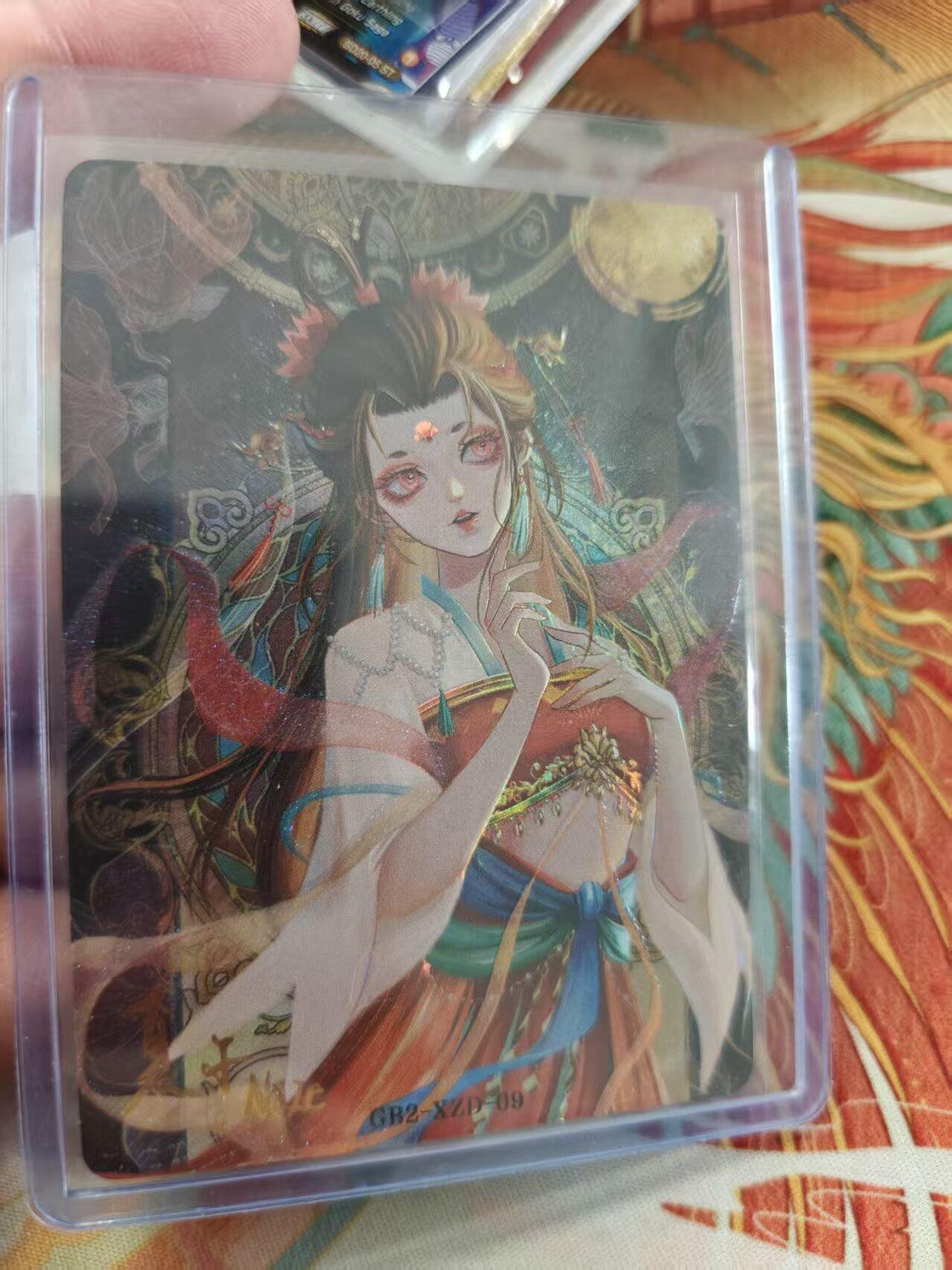 寸草不生拍卖 蛇年第一期 万漫社 离家的国宝  画师印签 后面带国宝介绍  五彩金兰手水注