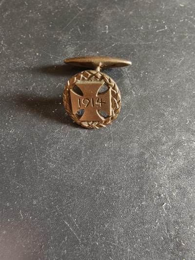 老王徽章第189期 - 德国一战二级铁十字风格袖扣