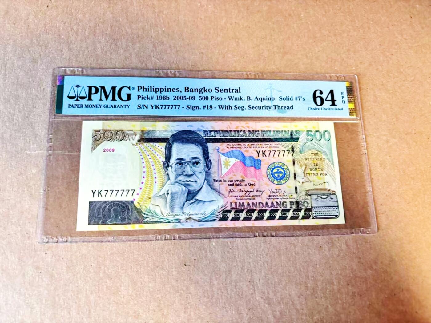 【Blue Auction】世界纸币精拍第799期——18级TOP拍卖/信誉/品质/专业/高效💫 【全同7】菲律宾 2009年500比索 PMG64EPQ