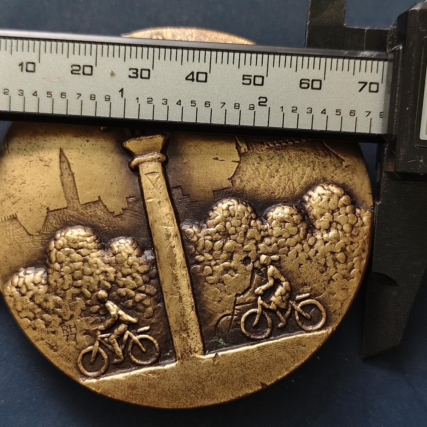 【全场包邮】纯粹捡漏拍515场 【铜章】丹麦演员奥斯瓦尔德·赫尔穆特70毫米纪念大铜章